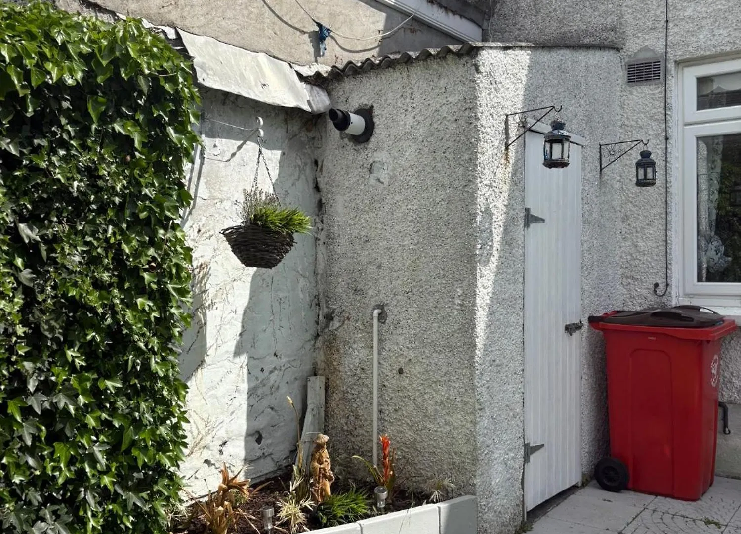Superb Triple Room Near Airport - 4 Dublin Ireland