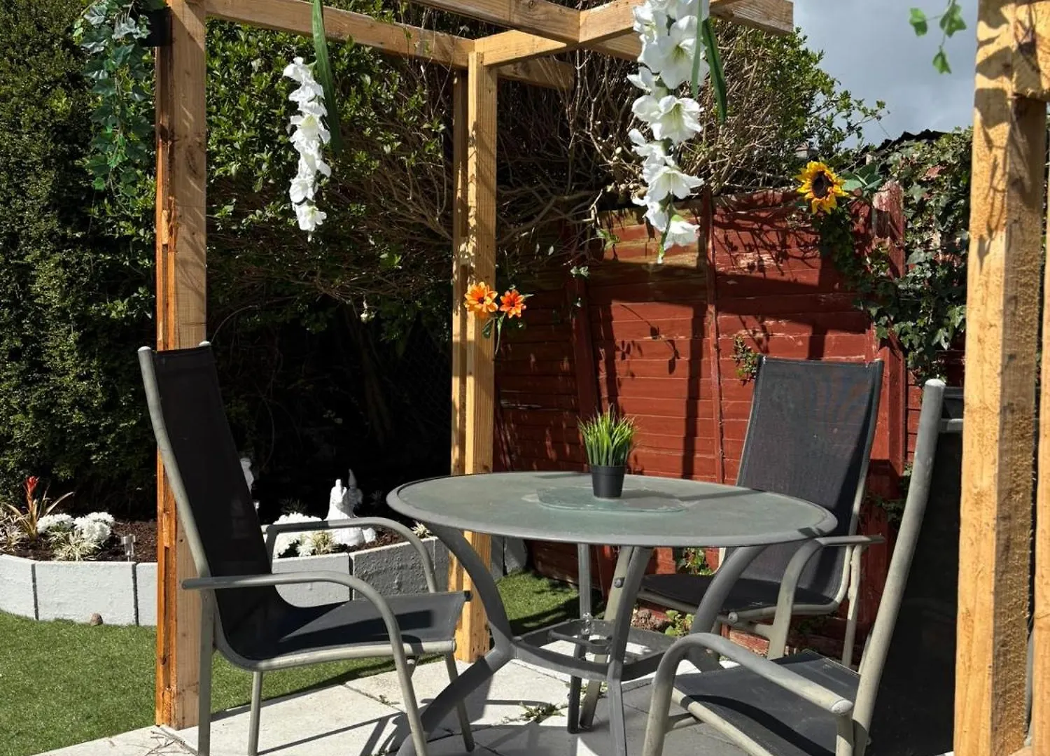Superb Triple Room Near Airport - 4 Dublin Guest house