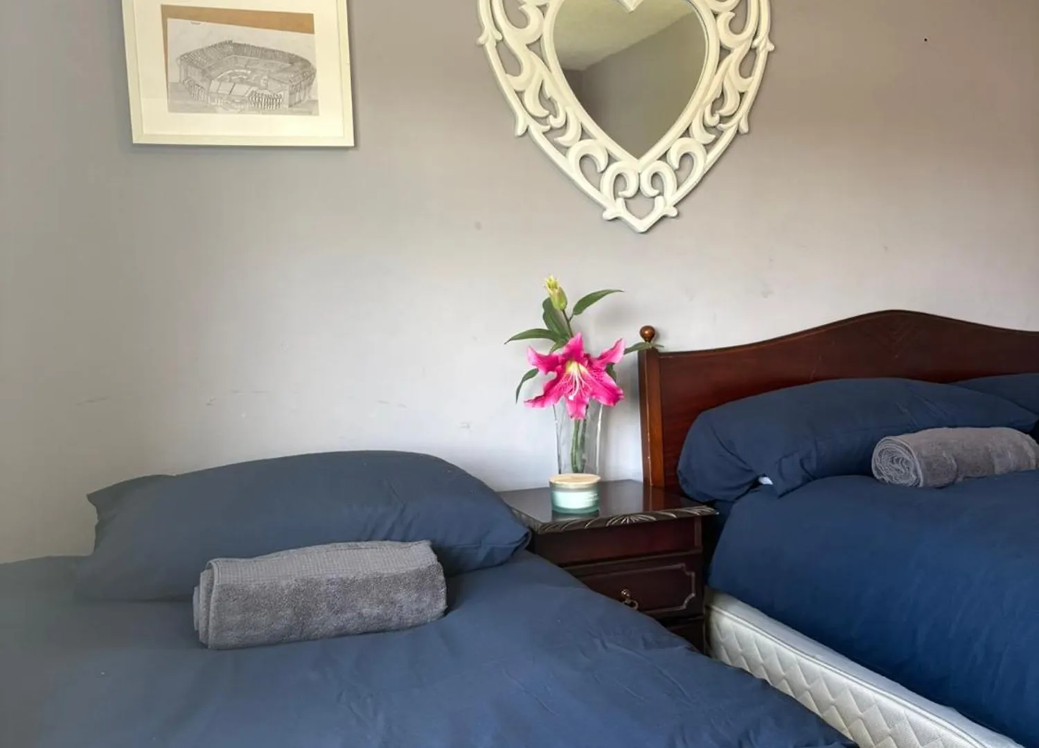 Guest house Superb Triple Room Near Airport - 4 Dublin